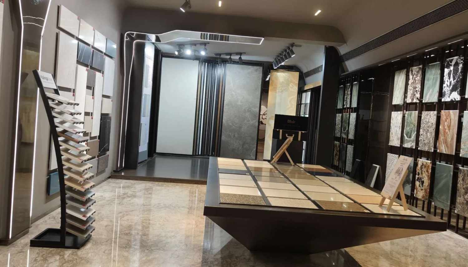 bhiwandi-courtyard-1